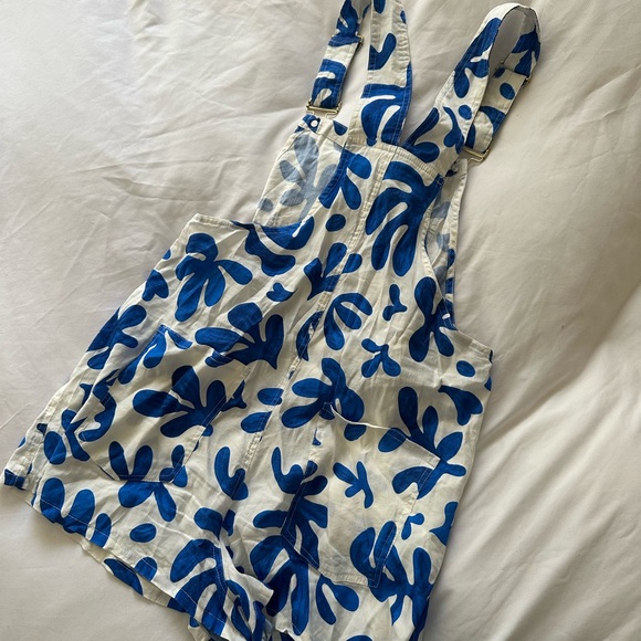 WeWoreWhat Linen Overalls - Picture 2 of 3